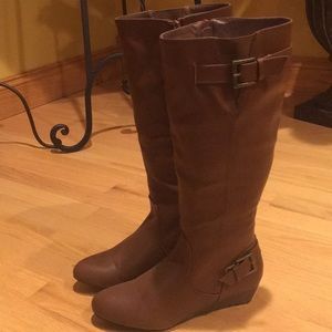 Like New Rampage brown boots.  Size 8